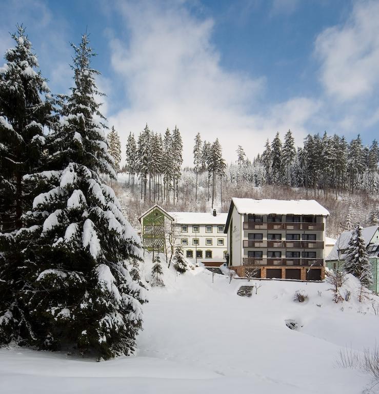 Gasthof Rodachtal Mit Gaestehaus Katharina Schwarzenbach am Wald Exterior foto