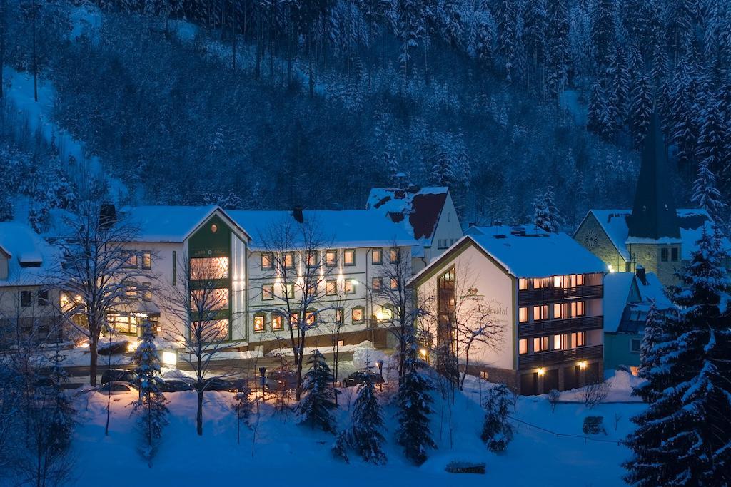 Gasthof Rodachtal Mit Gaestehaus Katharina Schwarzenbach am Wald Exterior foto