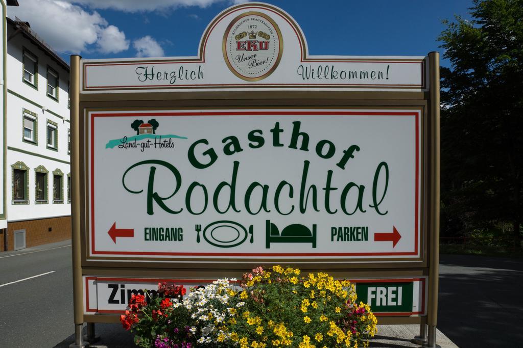Gasthof Rodachtal Mit Gaestehaus Katharina Schwarzenbach am Wald Exterior foto
